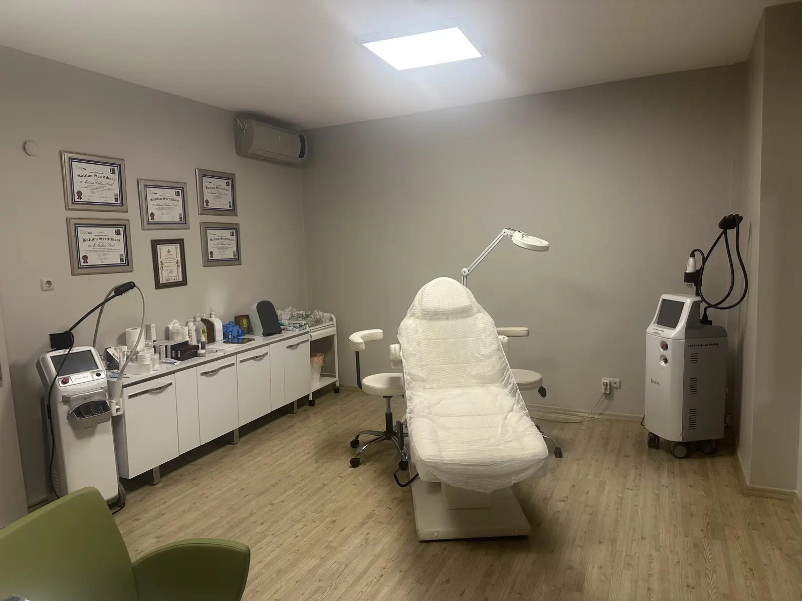 Clinic-provided photograph of Dr Mehmet Gökhan Sural