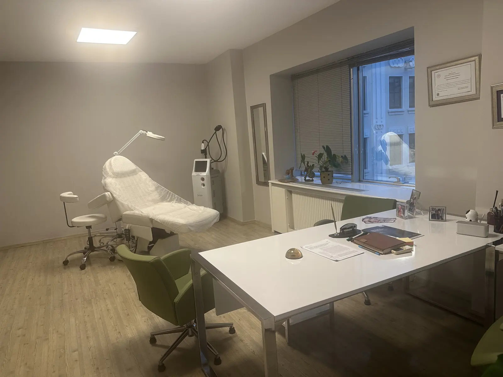 Clinic-provided photograph of Dr Mehmet Gökhan Sural