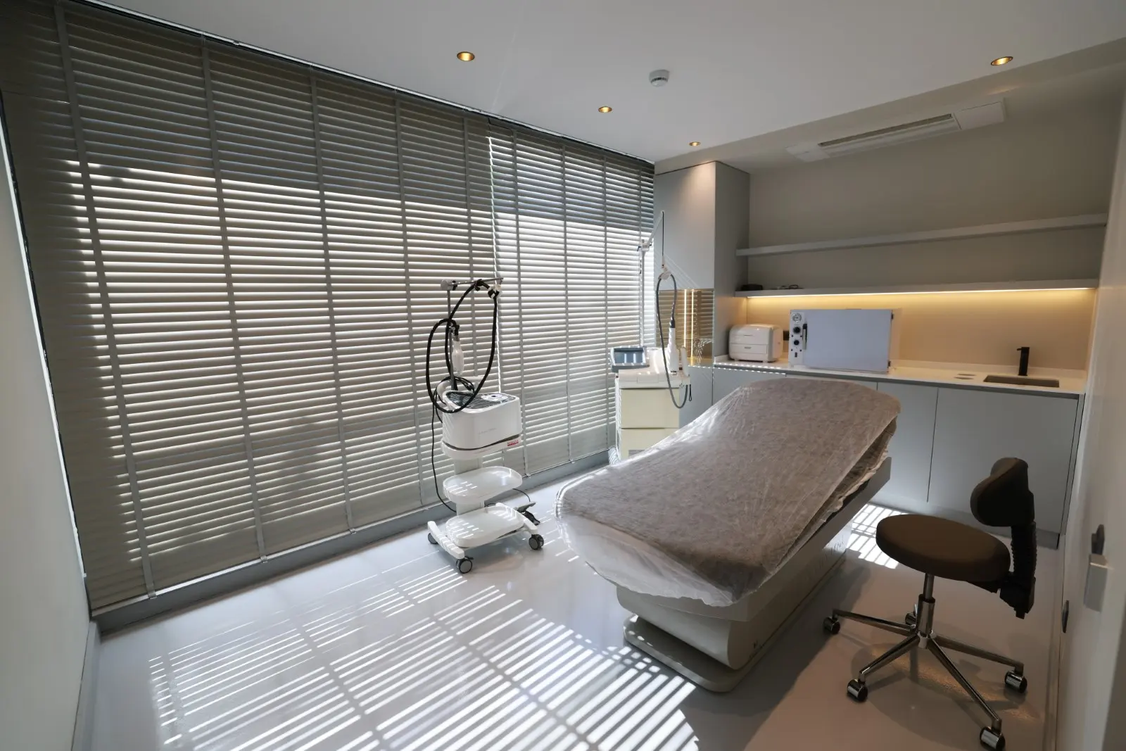 Clinic-provided photograph of Karakucak Clinic