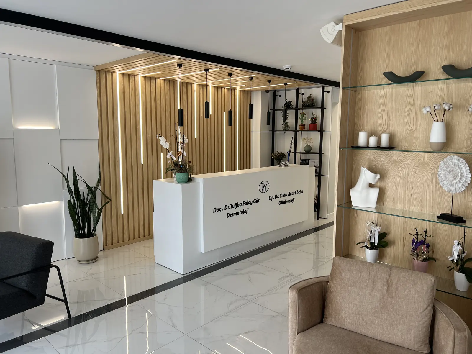 Von der Klinik bereitgestelltes Foto von Dr. Yıldız Acar Ebcim