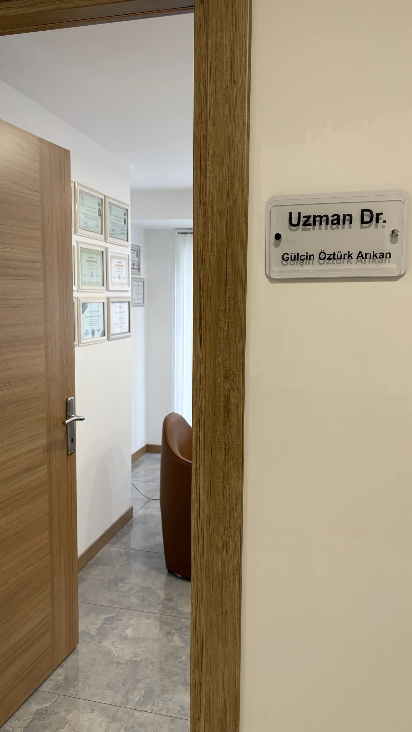 Clinic-provided photograph of Dr Fatma Gülçin Öztürk Arıkan