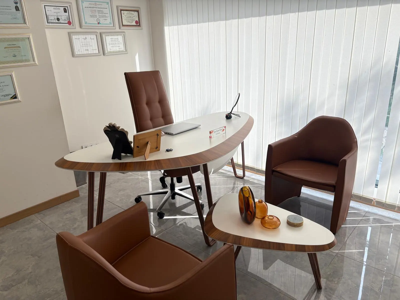 Clinic-provided photograph of Dr Fatma Gülçin Öztürk Arıkan