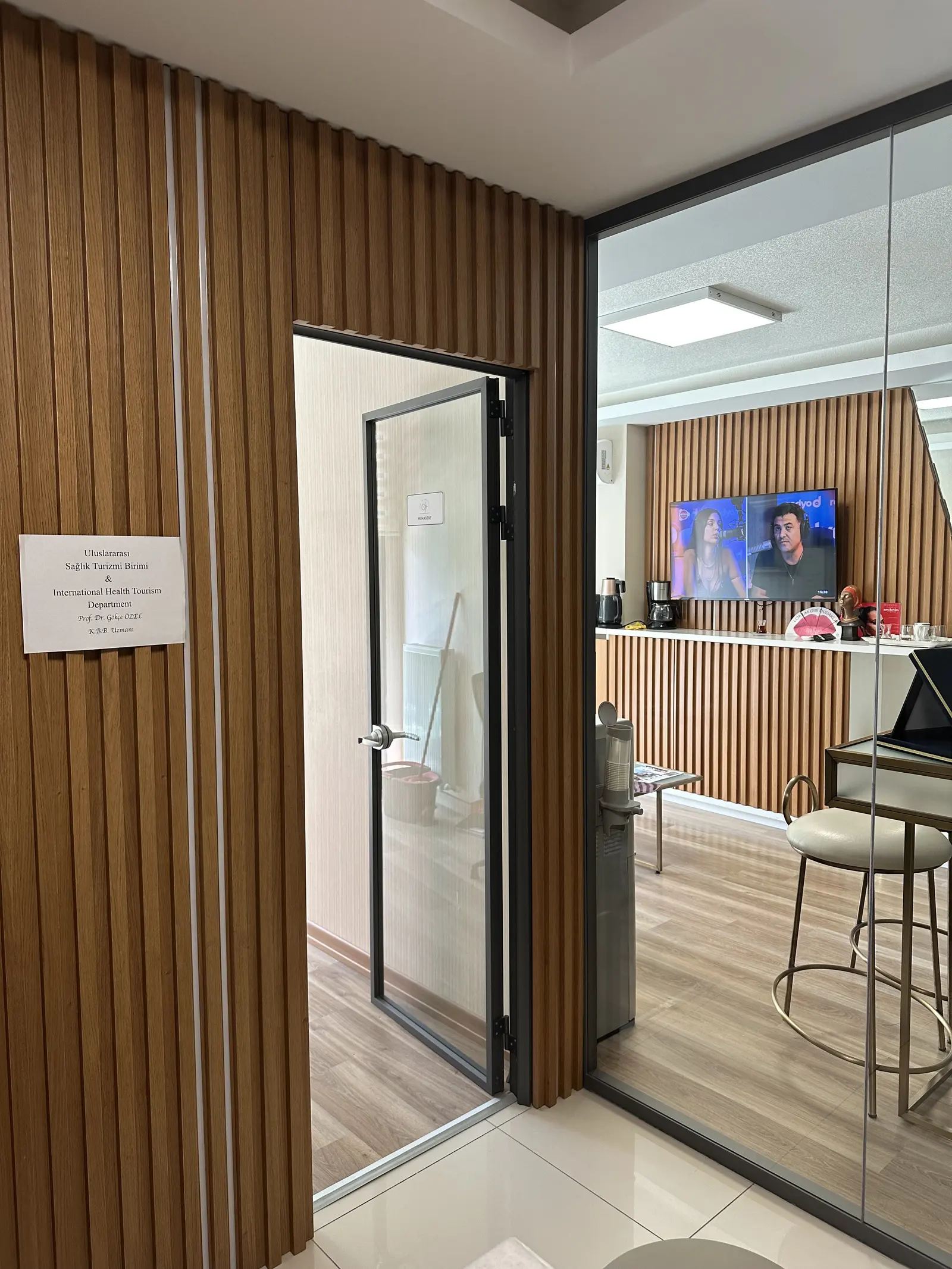 Clinic-provided photograph of Prof. Dr Gökçe