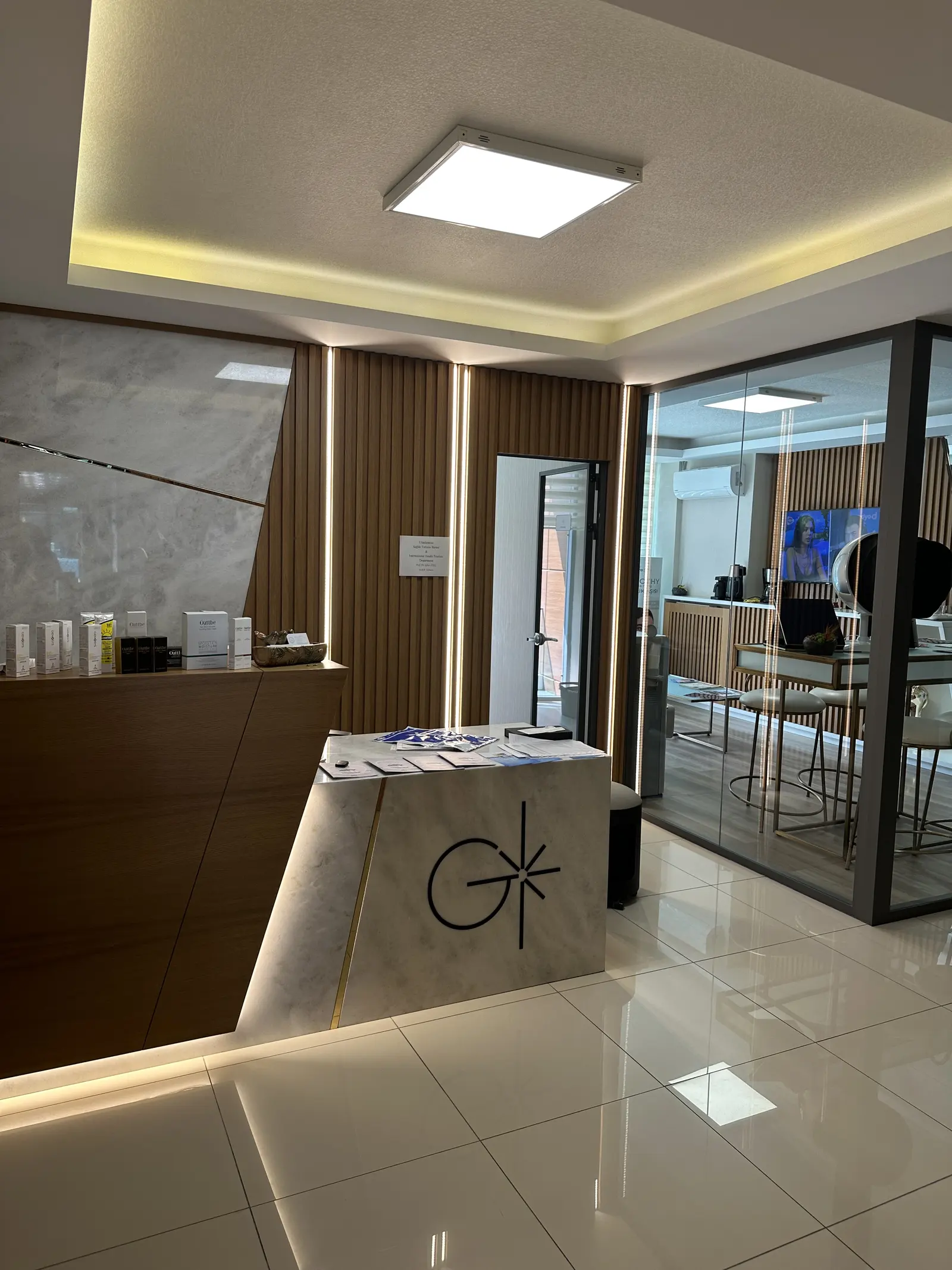Clinic-provided photograph of Prof. Dr Gökçe