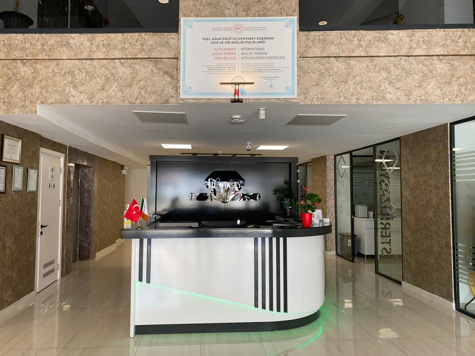 Clinic-provided photograph of Uğur Erçiftçi Dentasey Kuşadası Dental Clinic