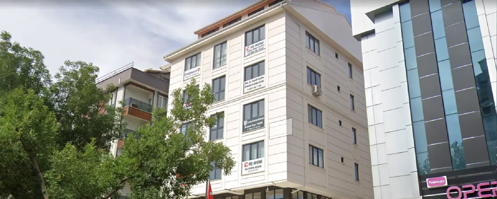Von der Klinik bereitgestelltes Foto von Assoc. Prof. Dr. Mehmet Emrah Ceylan
