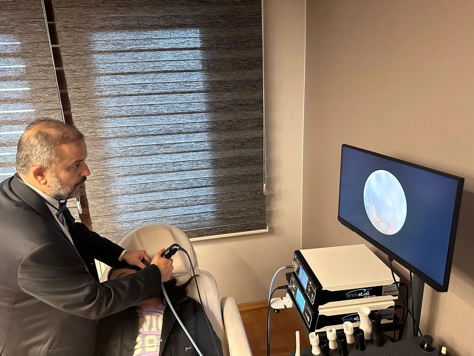 Clinic-provided photograph of Prof. Dr Mesut Sabri Tezer