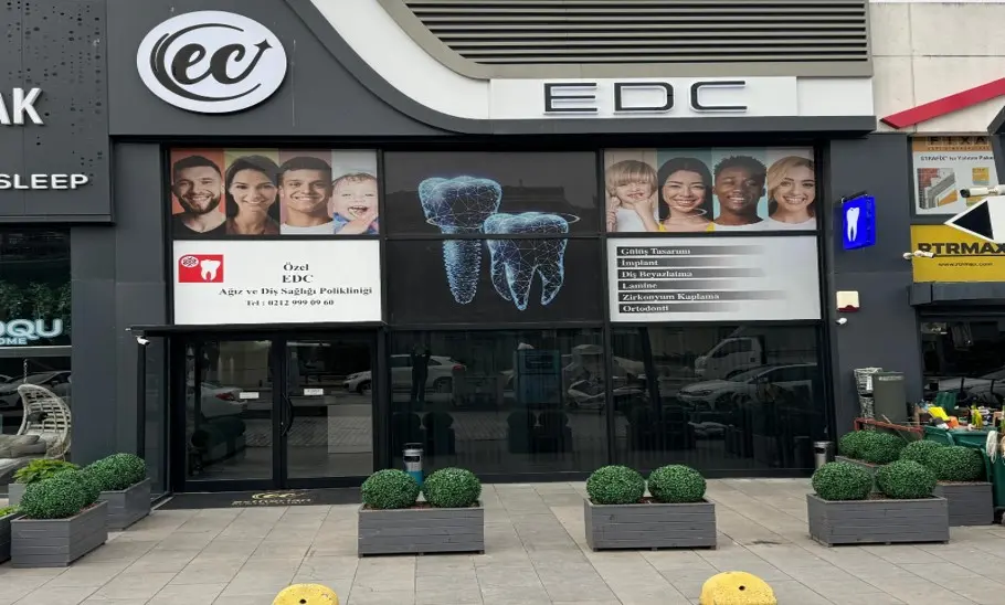 Clinic-provided photograph of EDC Dental Clinic