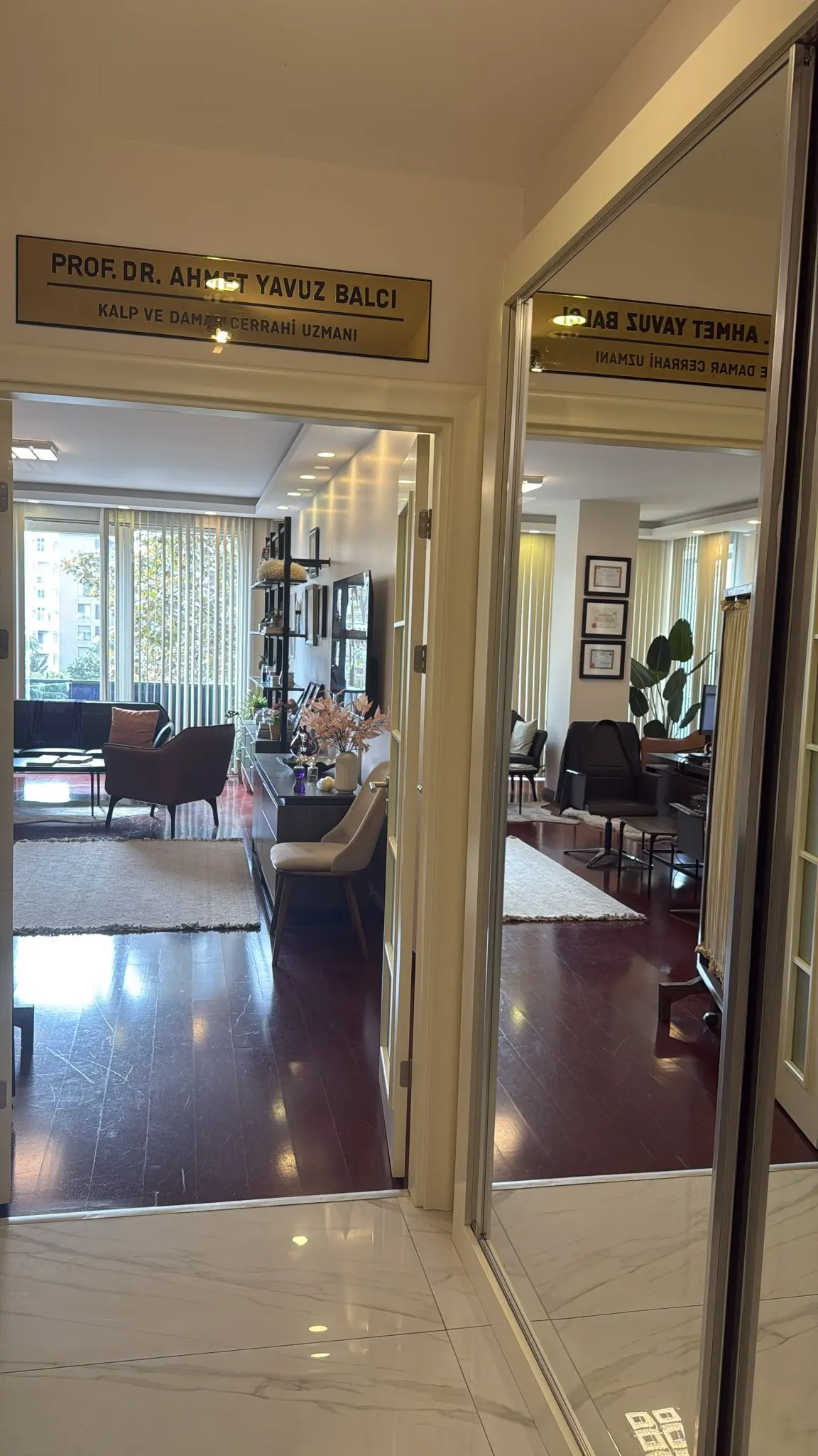 Clinic-provided photograph of Assoc. Prof. Dr Ahmet Yavuz Balcı