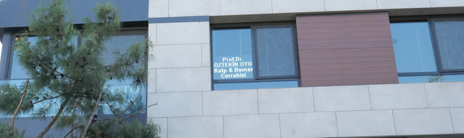 Von der Klinik bereitgestelltes Foto von Prof. Dr. Öztekin Oto