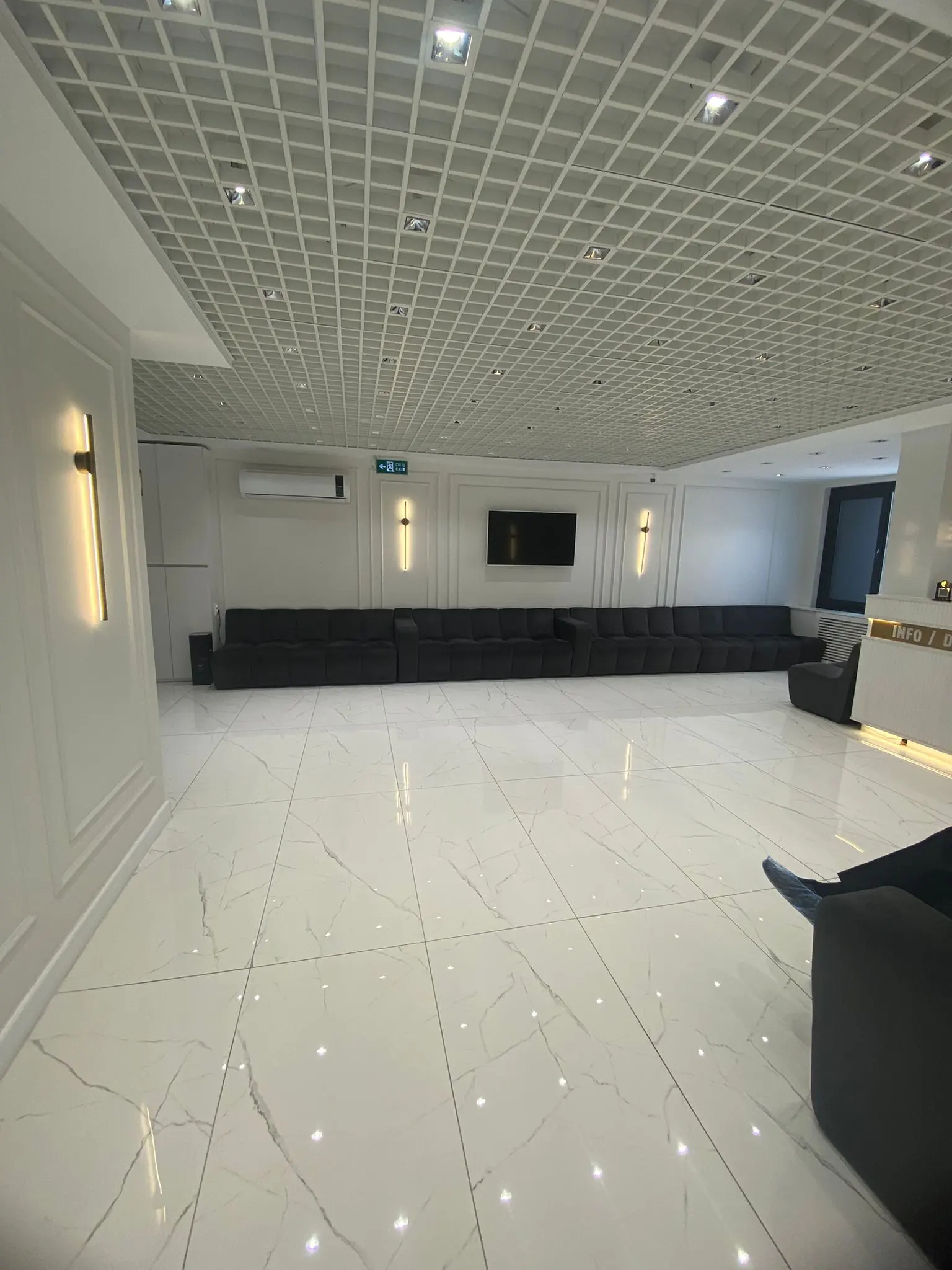 Clinic-provided photograph of Safir Dental Clinic