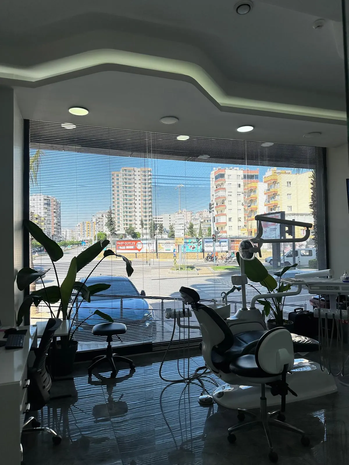 Von der Klinik bereitgestelltes Foto von Babil Zahnklinik