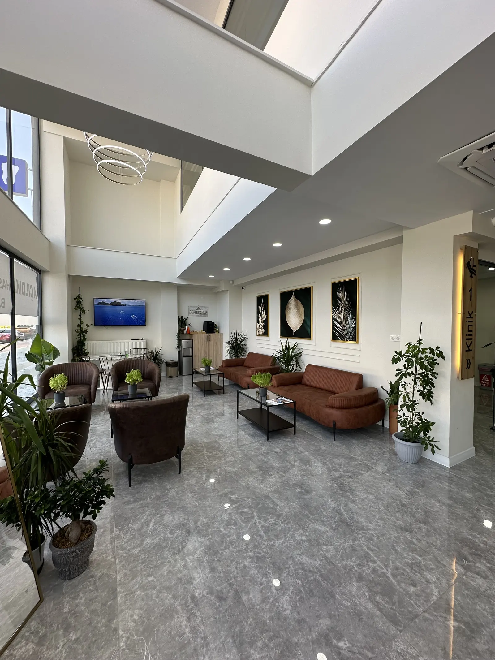 Clinic-provided photograph of Çanakkale Motto Dental Clinic