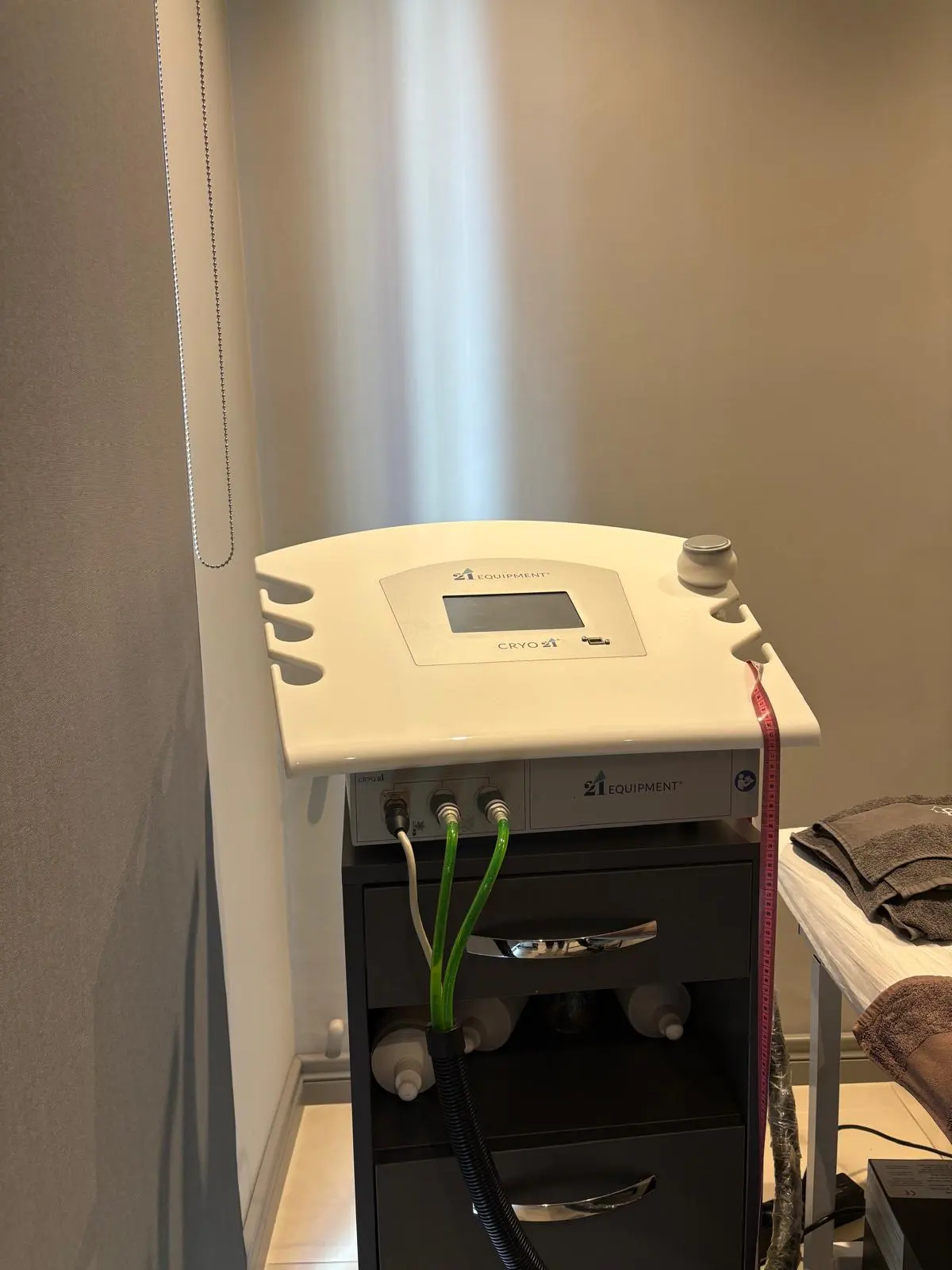 Clinic-provided photograph of Assoc. Prof. Dr Aslı Korur