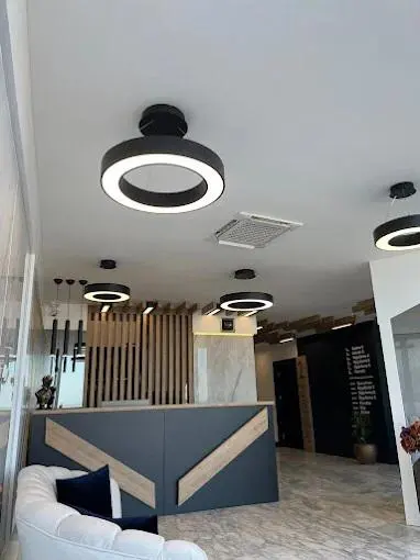 Von der Klinik bereitgestelltes Foto von Dr. Saip Tiryakioğlu