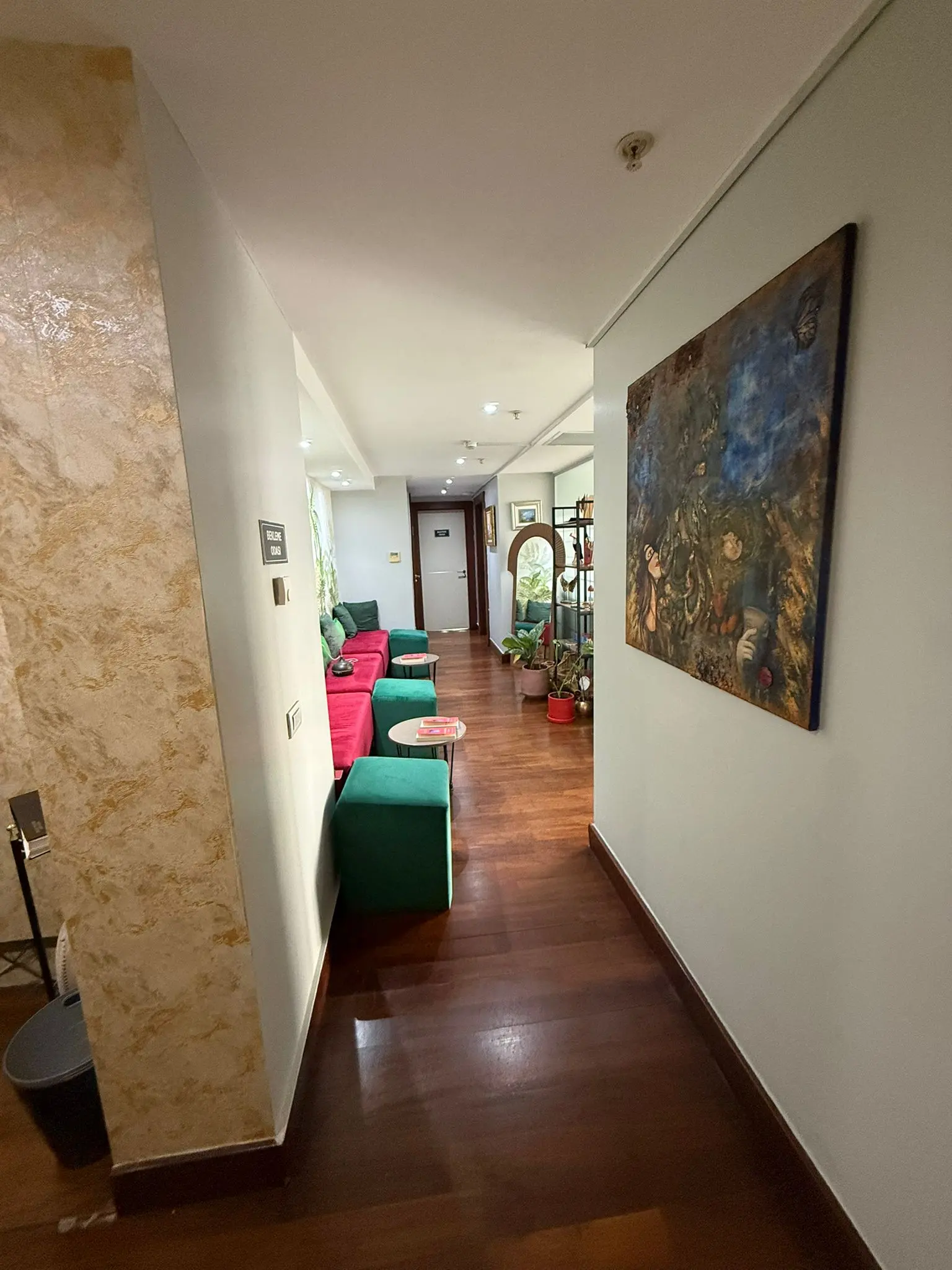 Clinic-provided photograph of Dr Melek Vuslat Özdoğan Demiralay