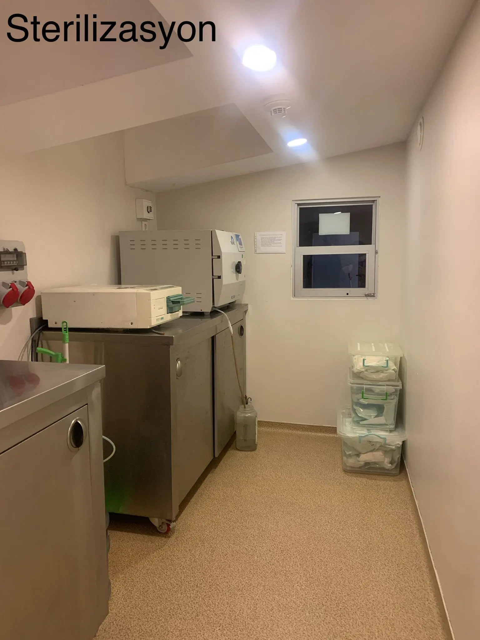 Clinic-provided photograph of Veni Vidi Göz Bakırköy Eye Centre