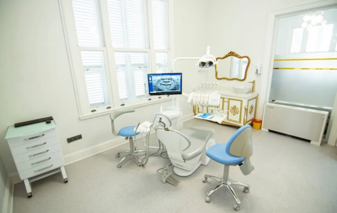 Clinic-provided photograph of Avrupa Acıbadem Dental Clinic