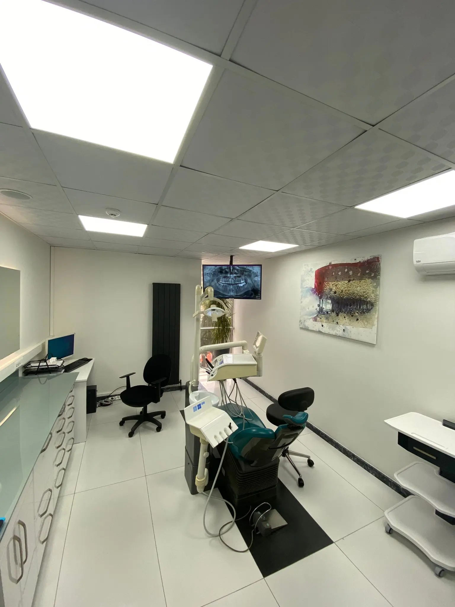 Von der Klinik bereitgestelltes Foto von Marinadiş Zahnklinik