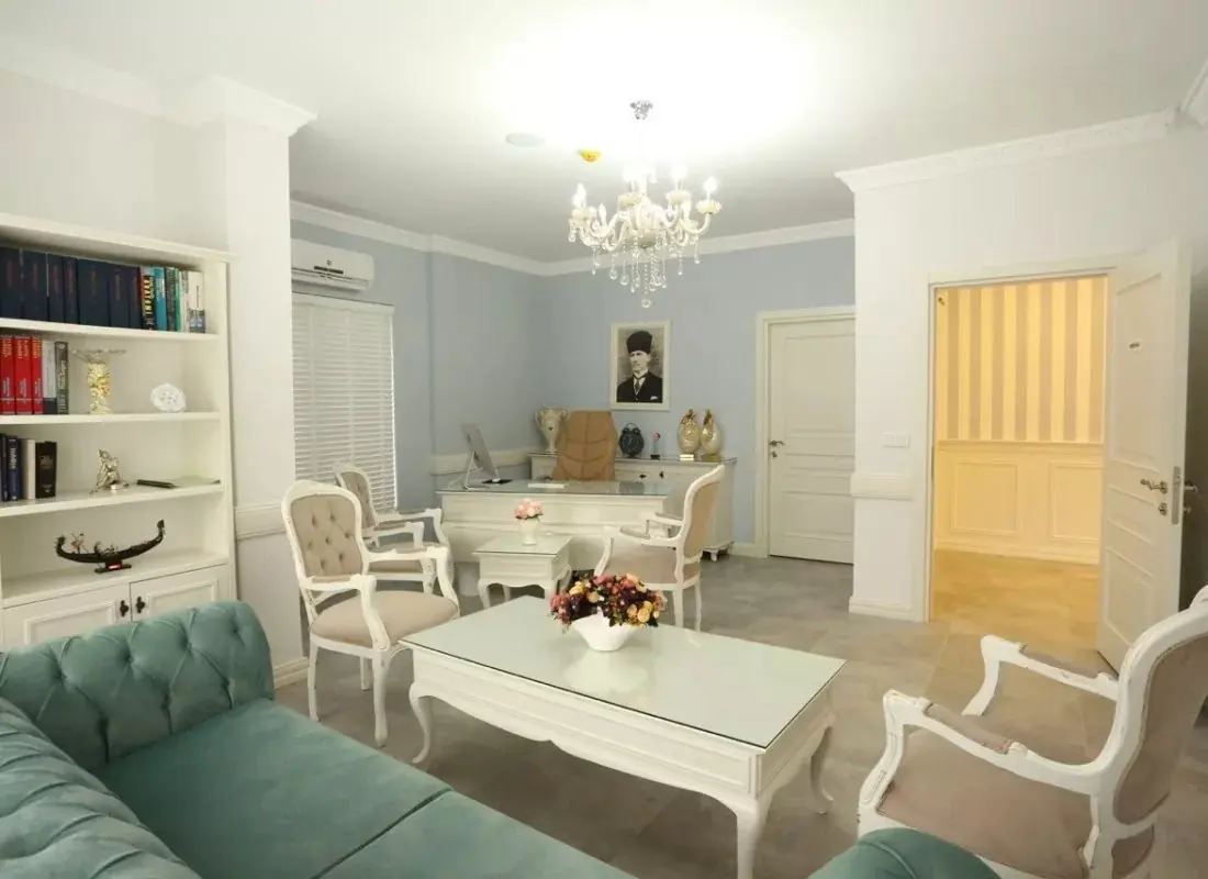 Clinic-provided photograph of Dr Mahmut Sunay