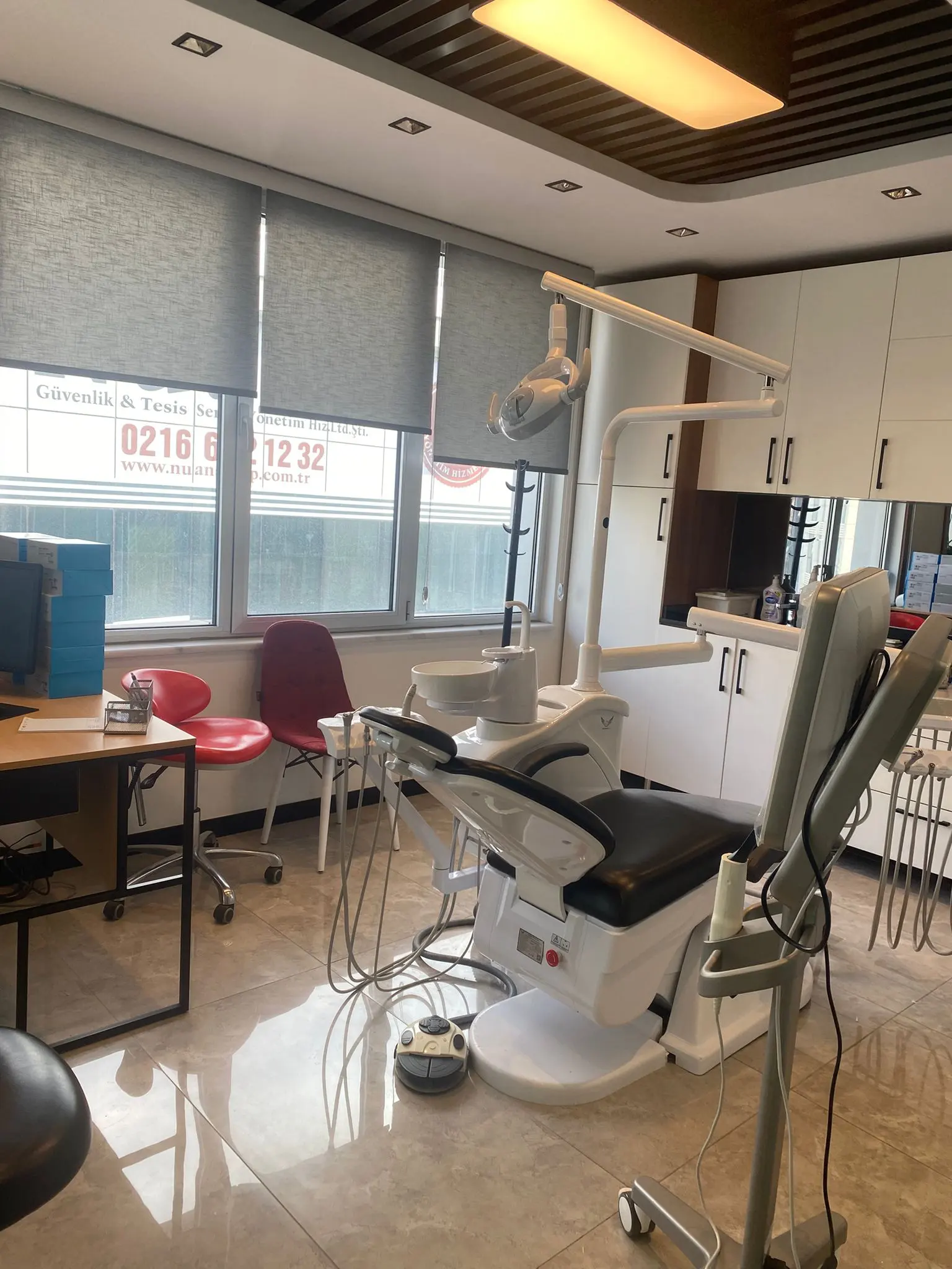 Clinic-provided photograph of Gençoğlan Dental Clinic