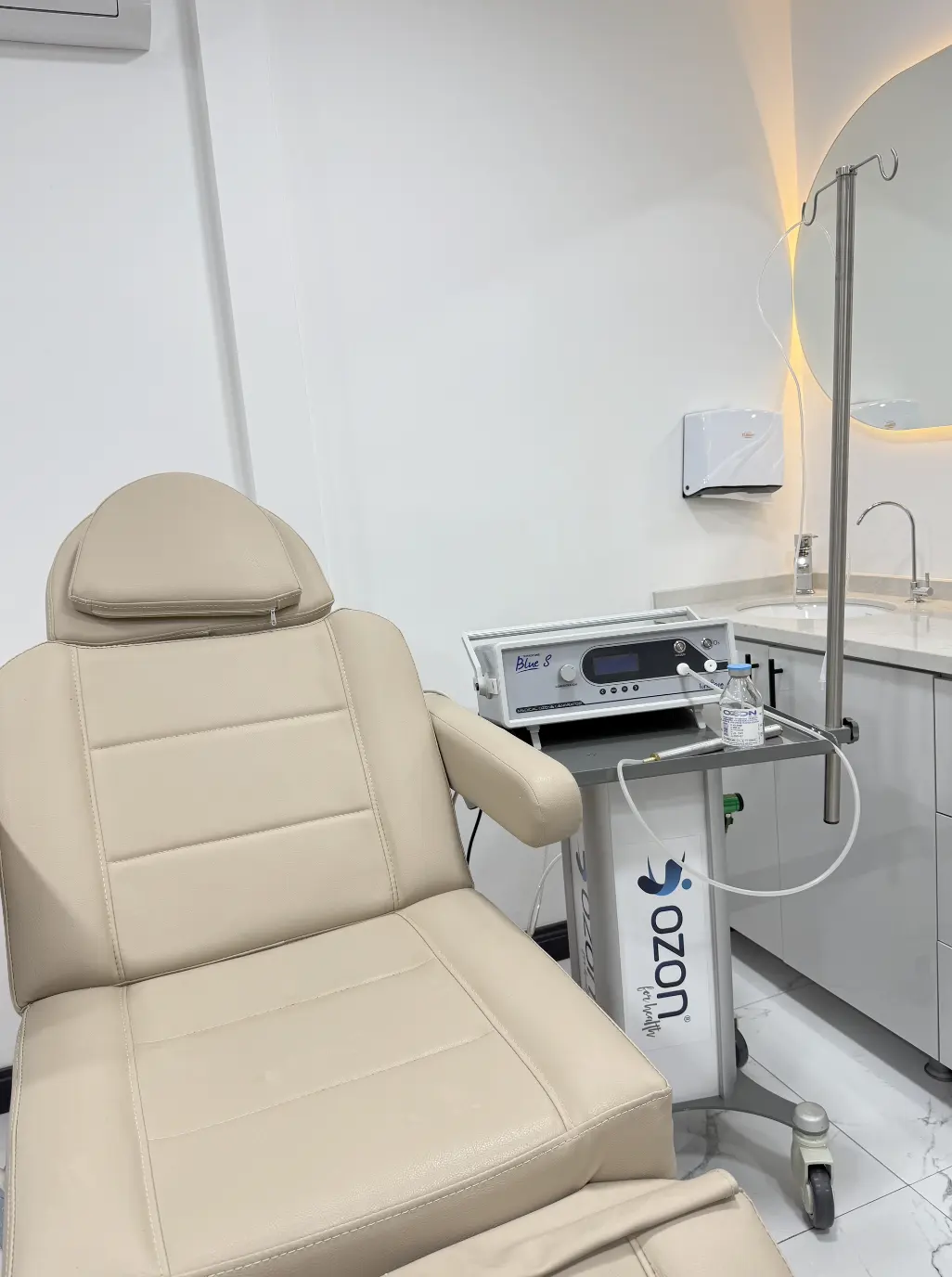 Von der Klinik bereitgestelltes Foto von Dr. Orkun Erden
