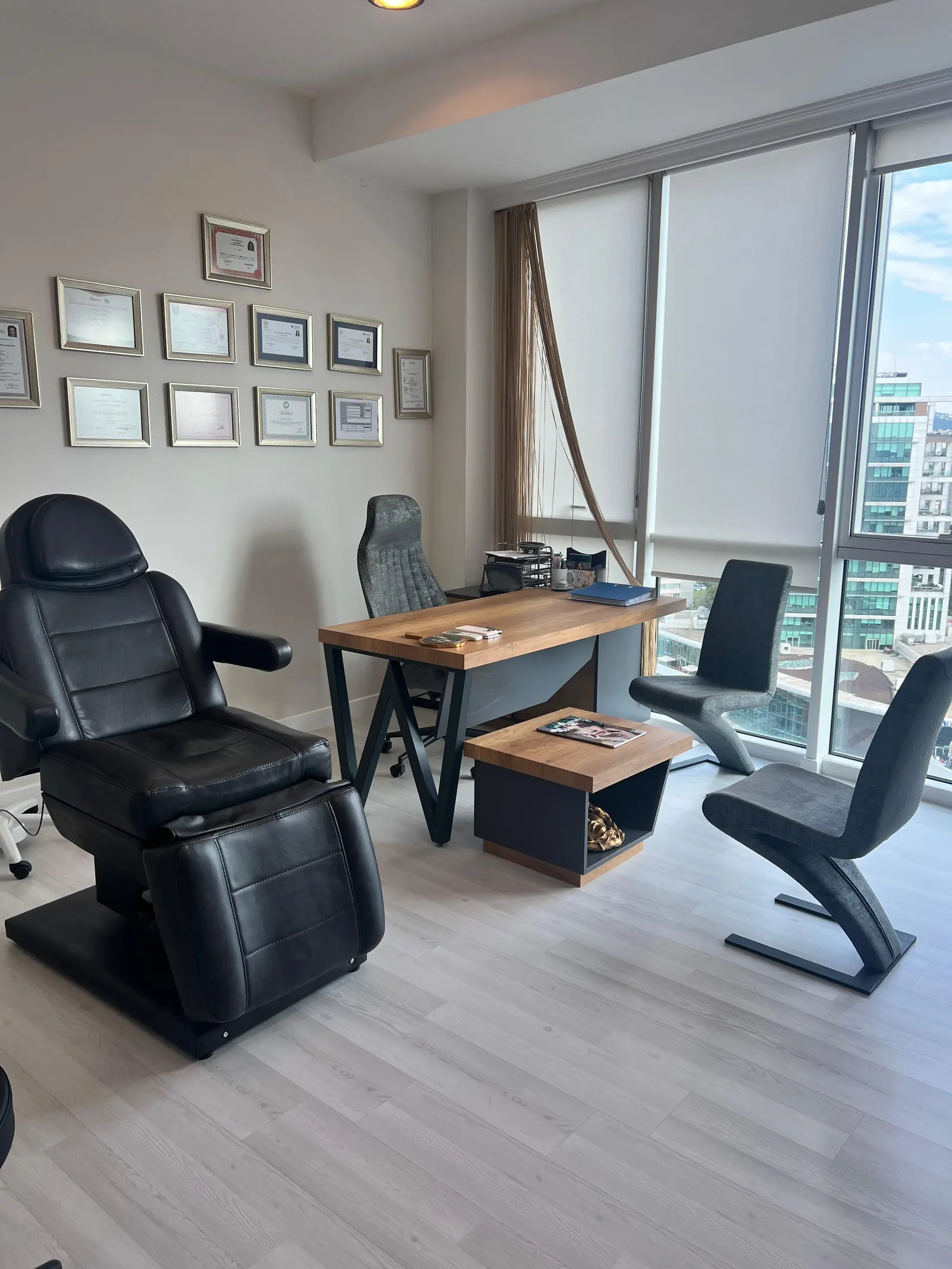 Clinic-provided photograph of Dr Çiğdem Özden