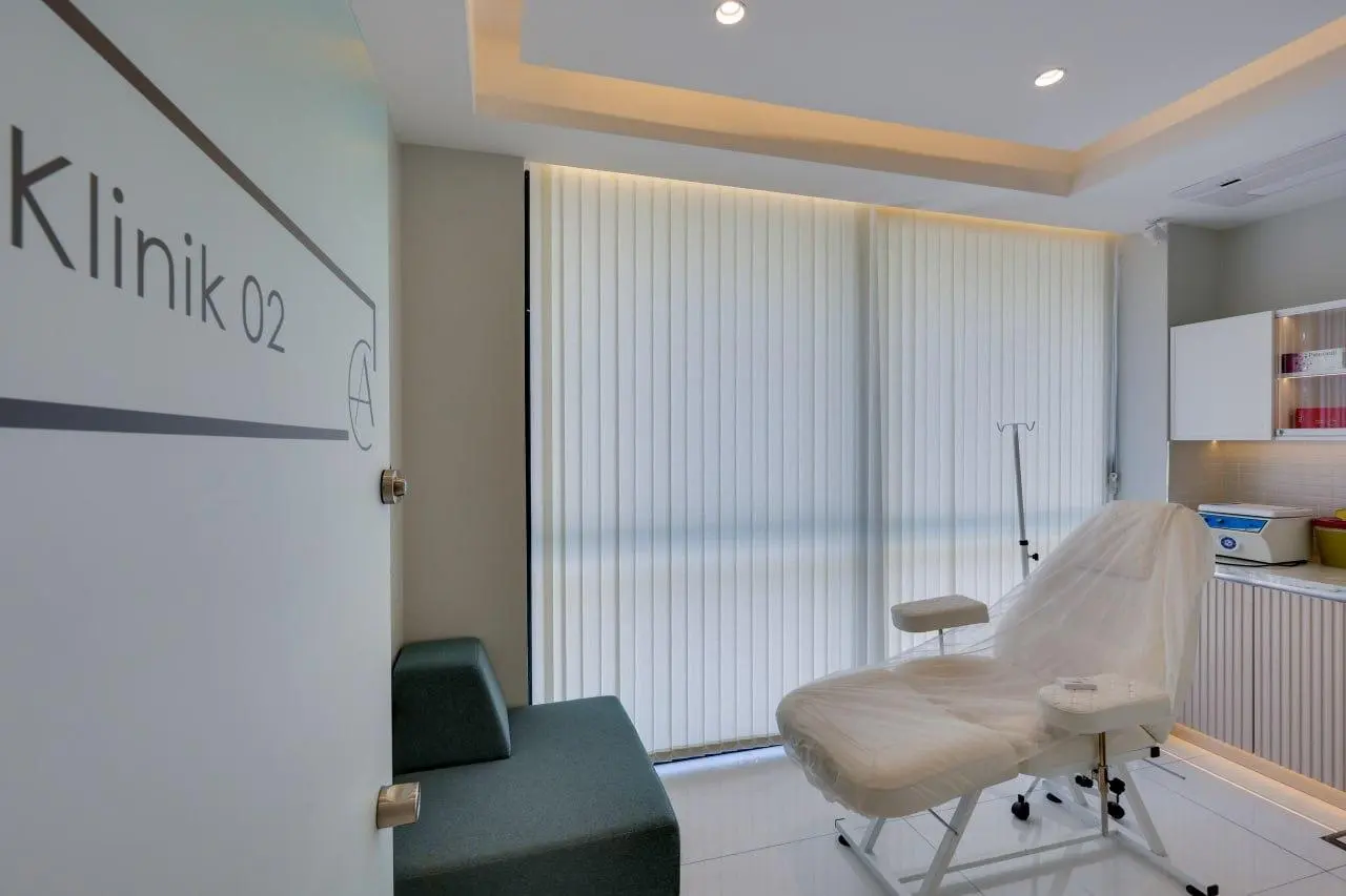 Clinic-provided photograph of Dr Ezgi Aydın