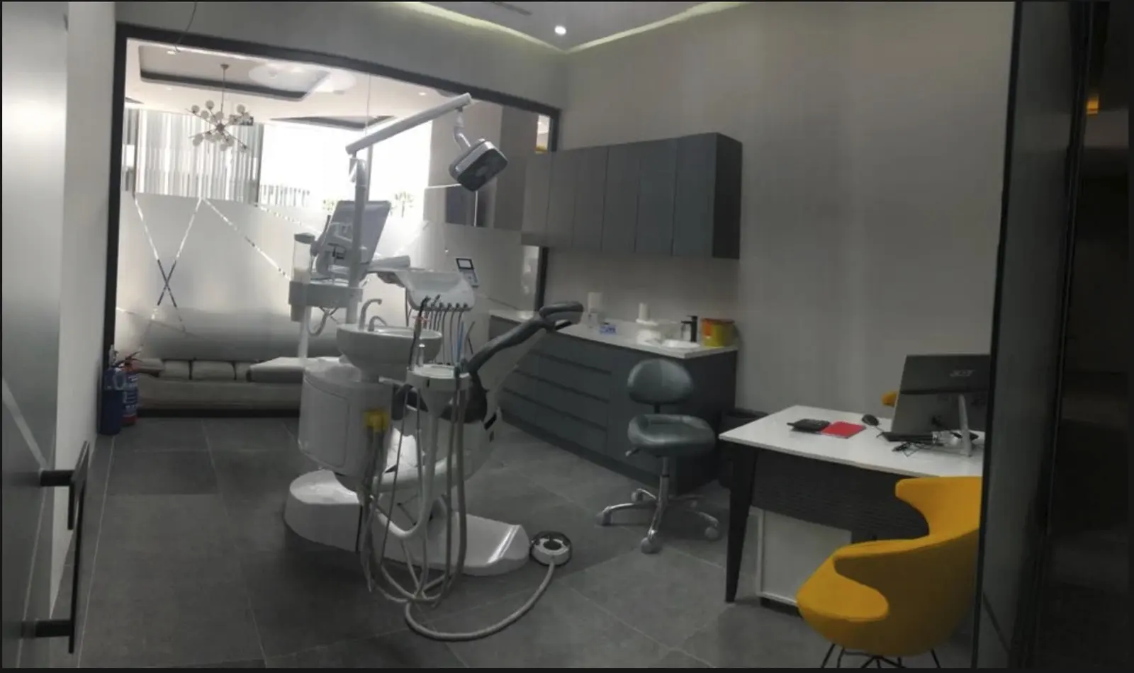 Von der Klinik bereitgestelltes Foto von 77 Mavi Zahnklinik