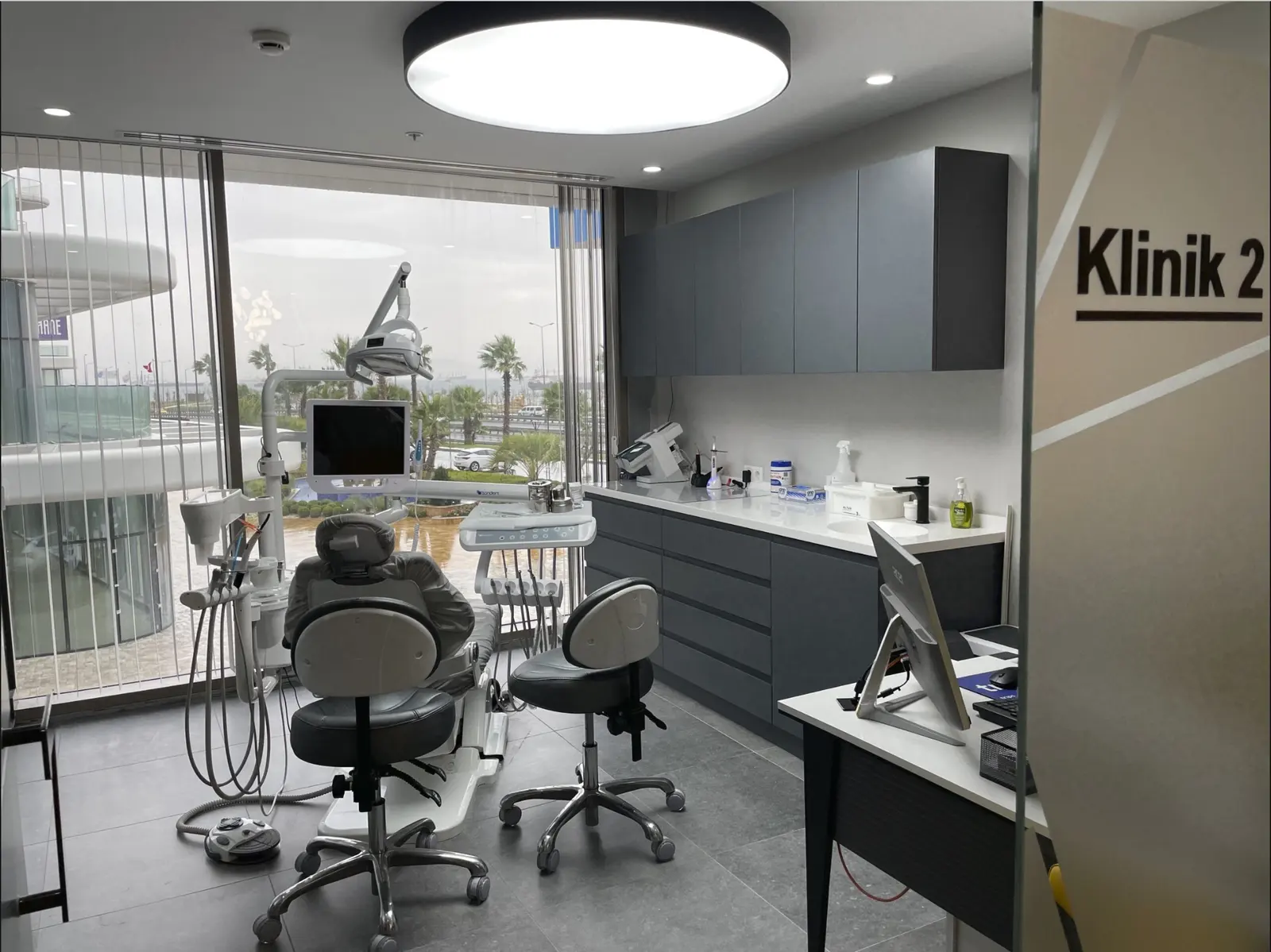 Von der Klinik bereitgestelltes Foto von 77 Mavi Zahnklinik