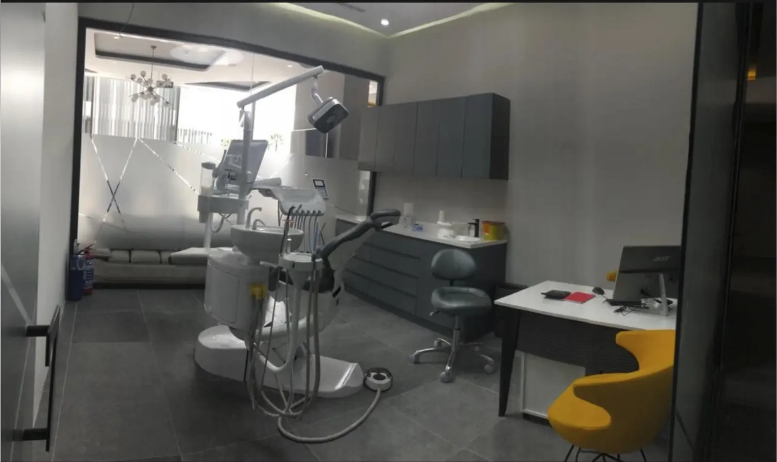 Von der Klinik bereitgestelltes Foto von 77 Mavi Zahnklinik