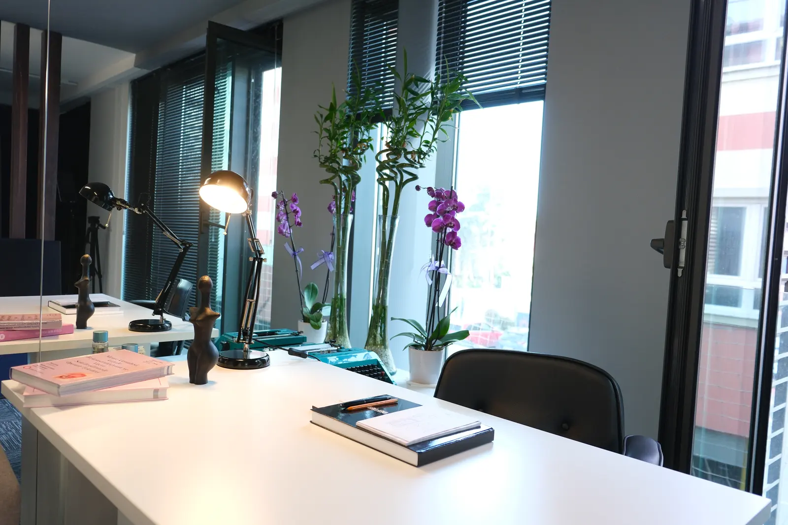 Clinic-provided photograph of Dr Ahmet Bilirer