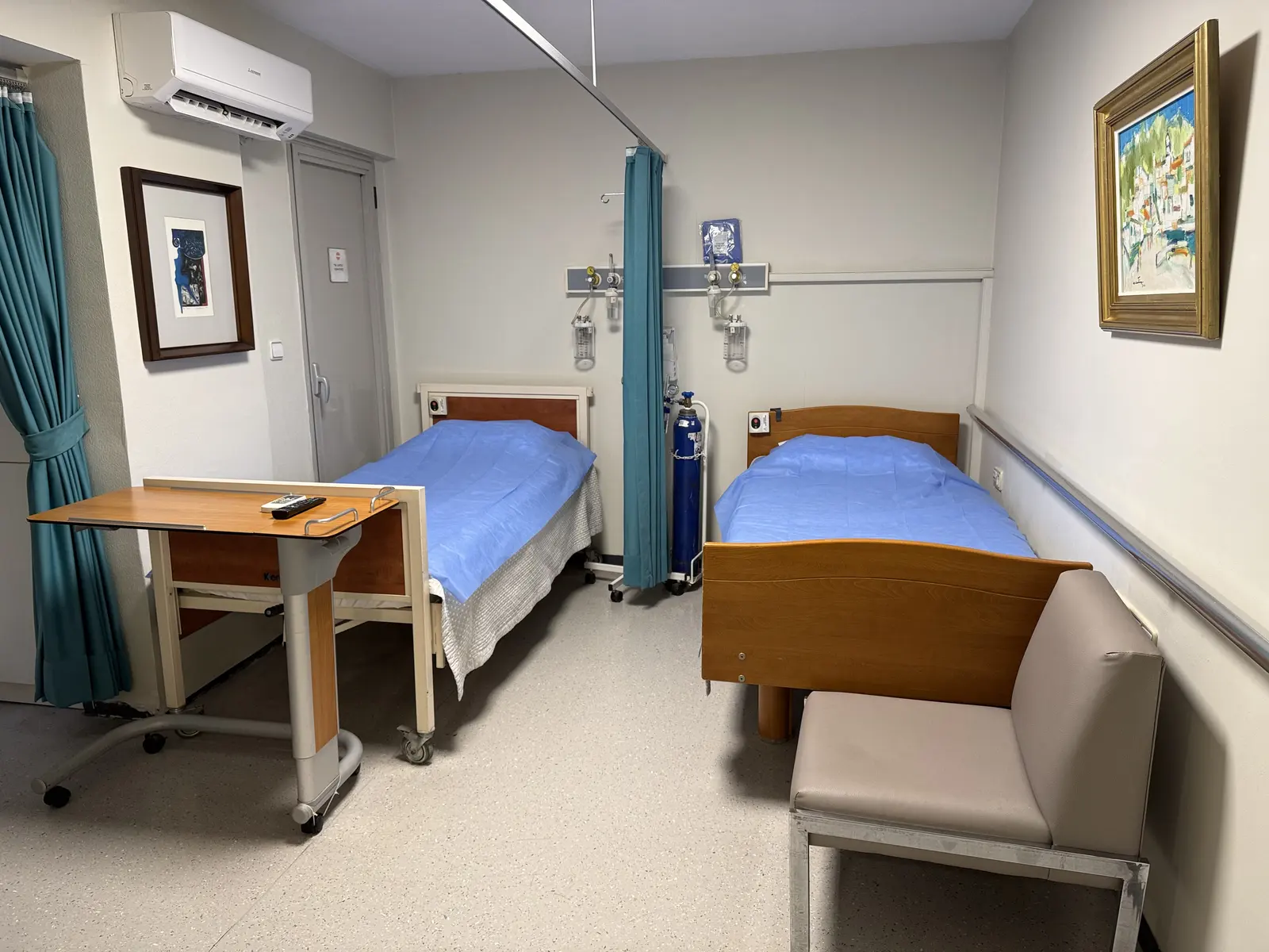Clinic-provided photograph of Kaskaloglu Eye Hospital