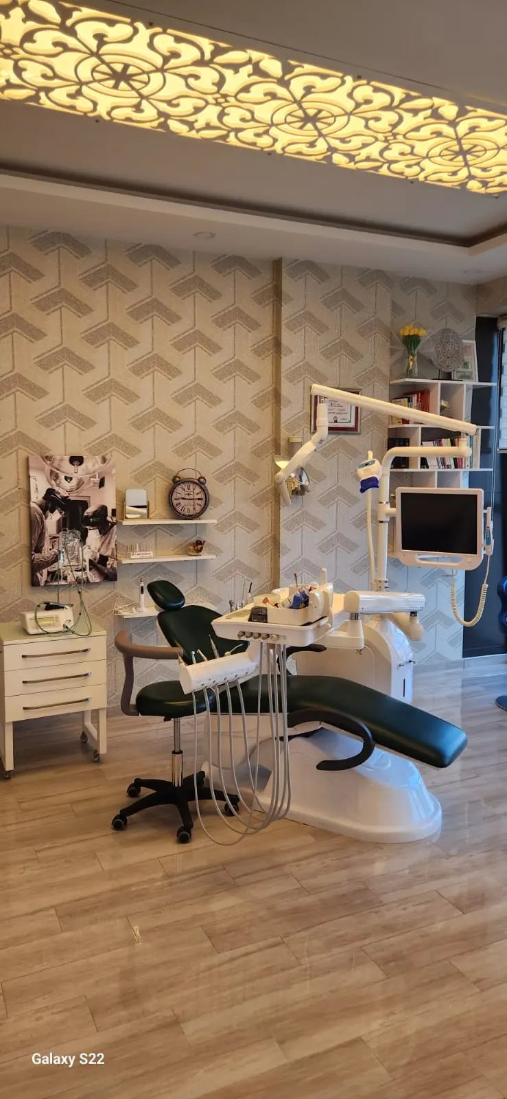 Von der Klinik bereitgestelltes Foto von Dr. Şenel Ay