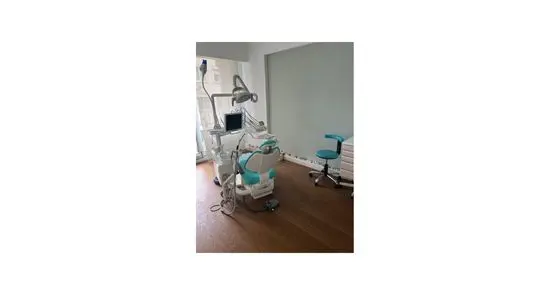 Clinic-provided photograph of Dr Gülçin Akarsu Kaya