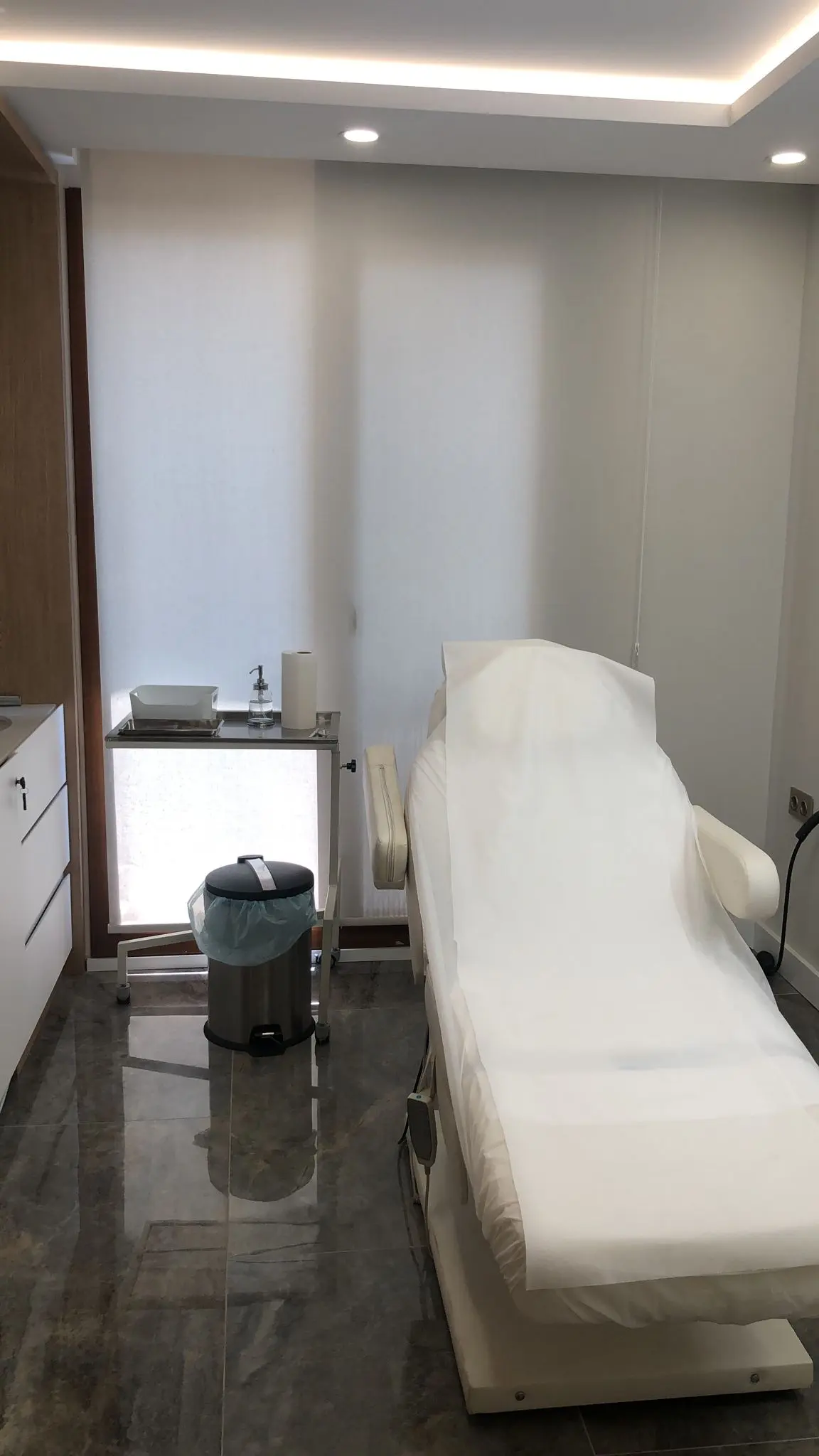 Clinic-provided photograph of Dr Filiz Özgür Çavuş