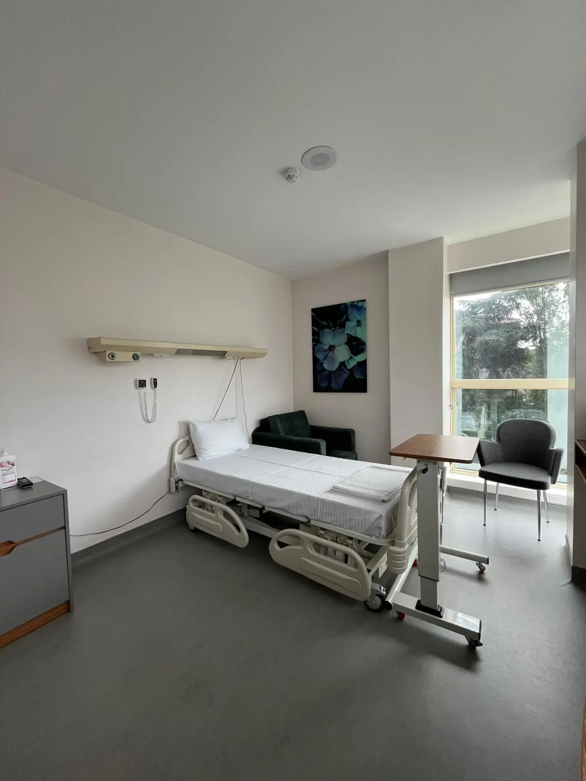 Clinic-provided photograph of Istanbul Eye Hospital