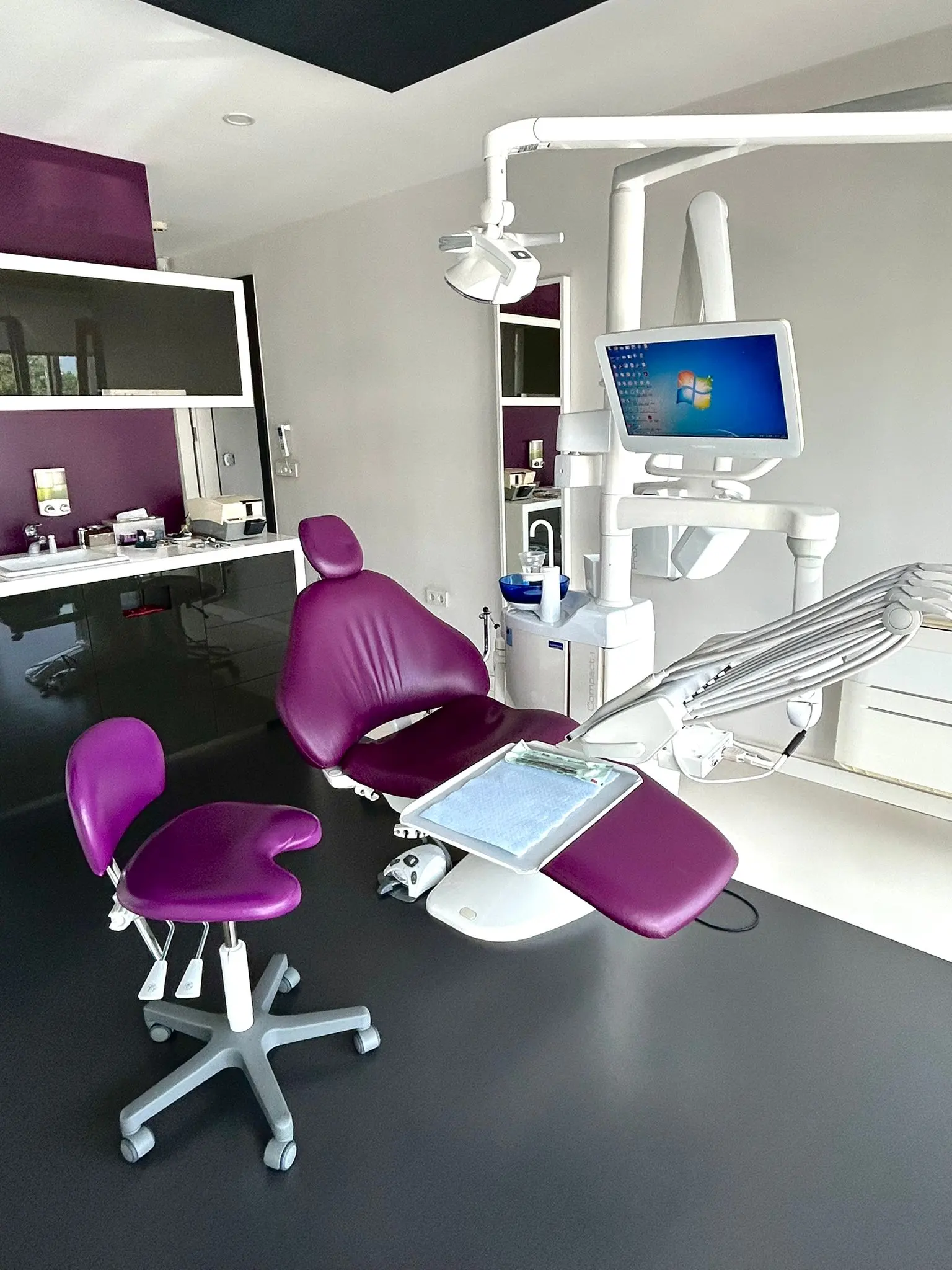 Clinic-provided photograph of Dr Serkan Özkan