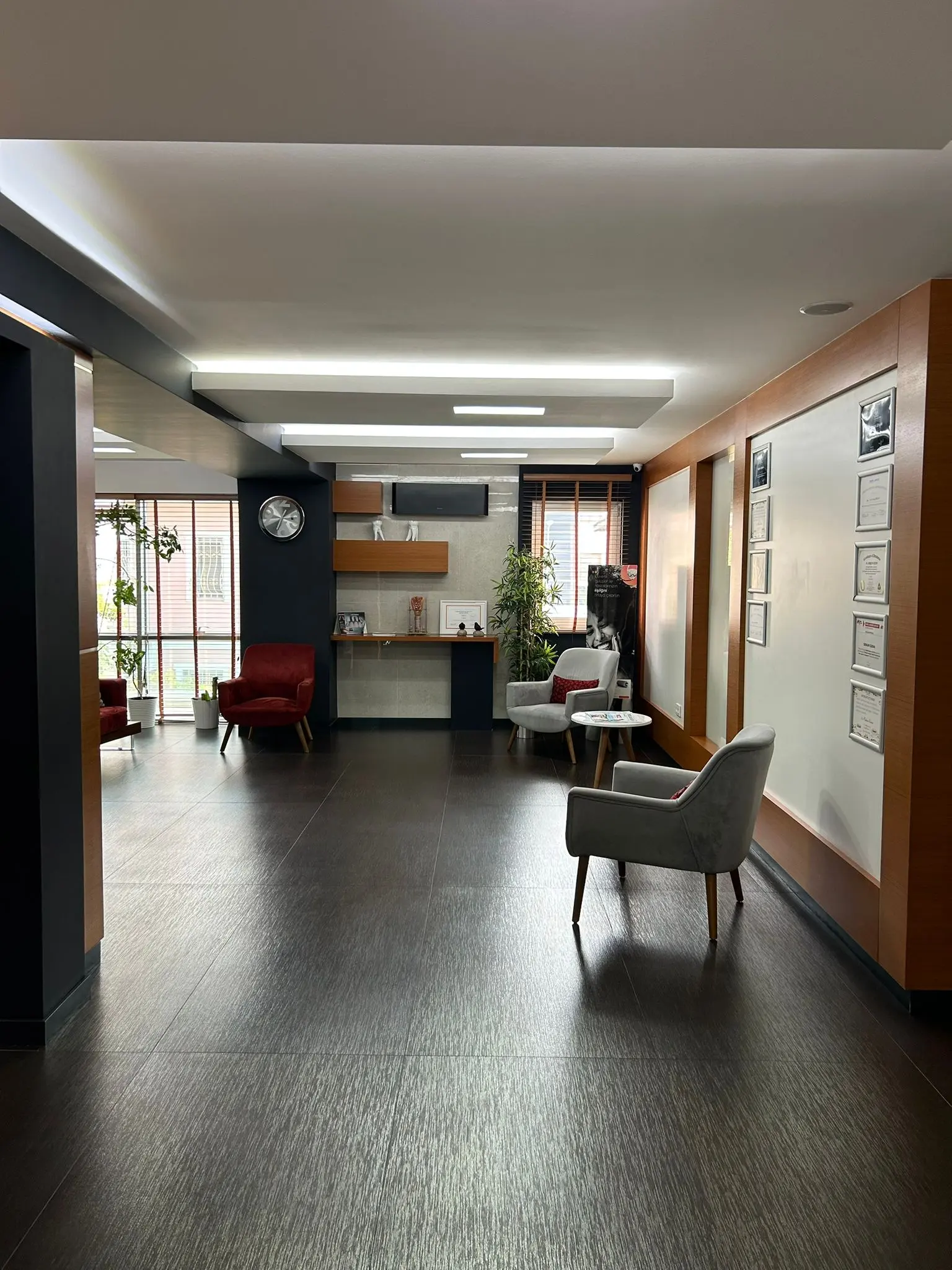 Clinic-provided photograph of Dr Serkan Özkan