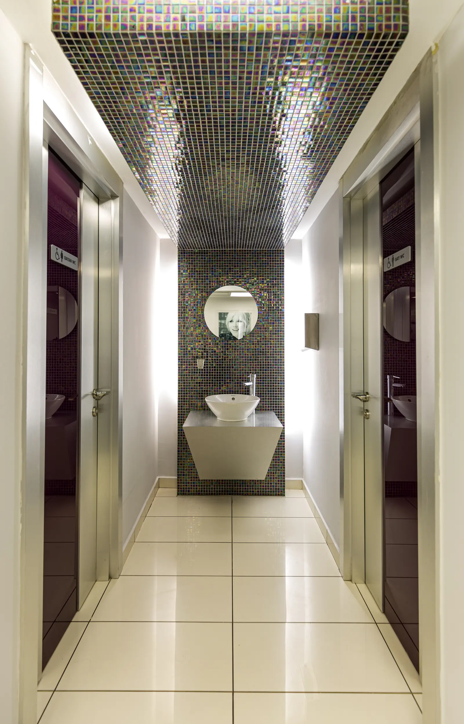 Clinic-provided photograph of Dentalazer Dental Clinic