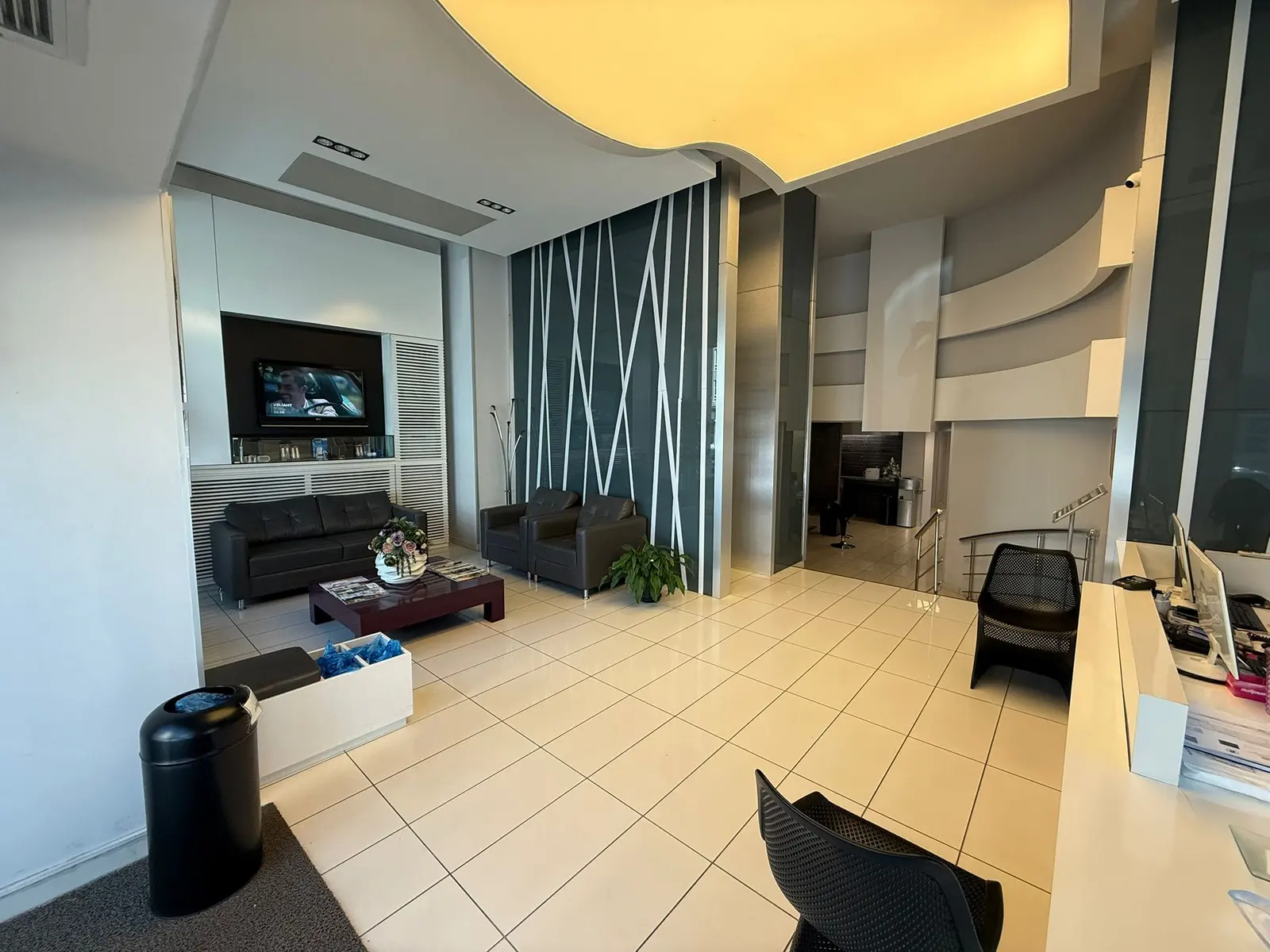 Clinic-provided photograph of Dentalazer Dental Clinic