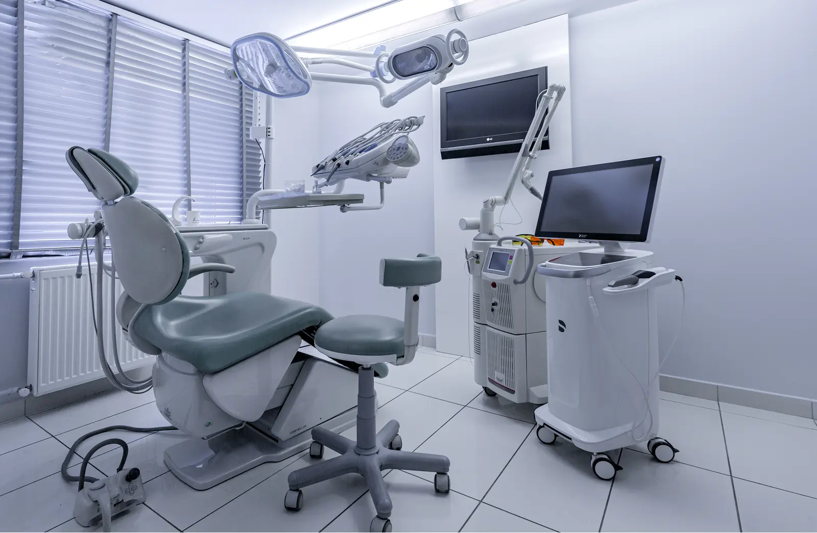 Clinic-provided photograph of Dentalazer Dental Clinic