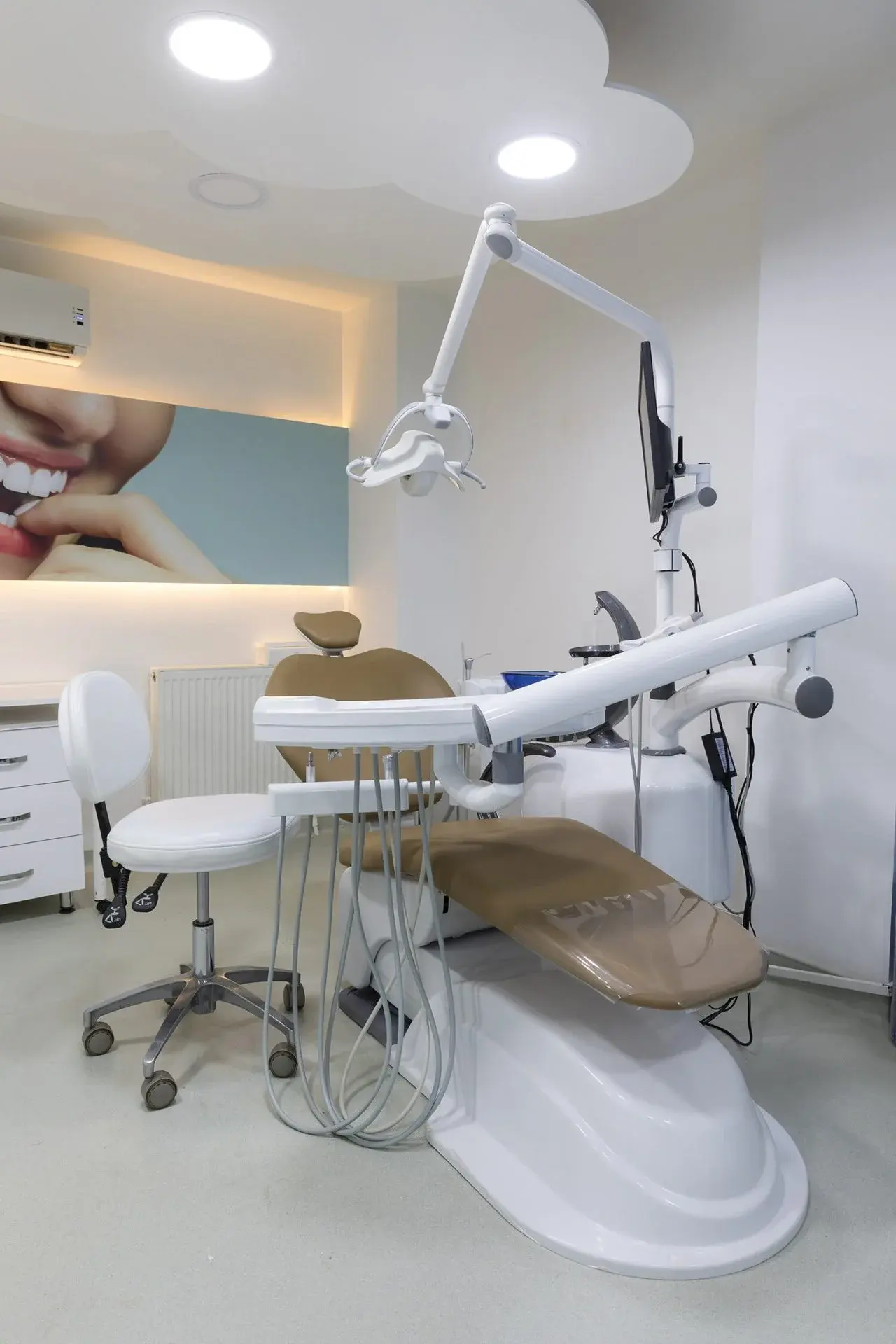 Clinic-provided photograph of Megadent Dental Clinic