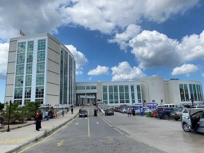 Von der Klinik bereitgestelltes Foto von Staatliches Krankenhaus Çarşamba