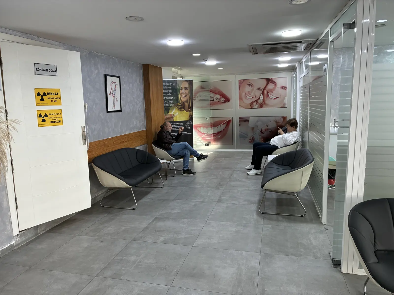 Clinic-provided photograph of Özmarmara Dental Clinic