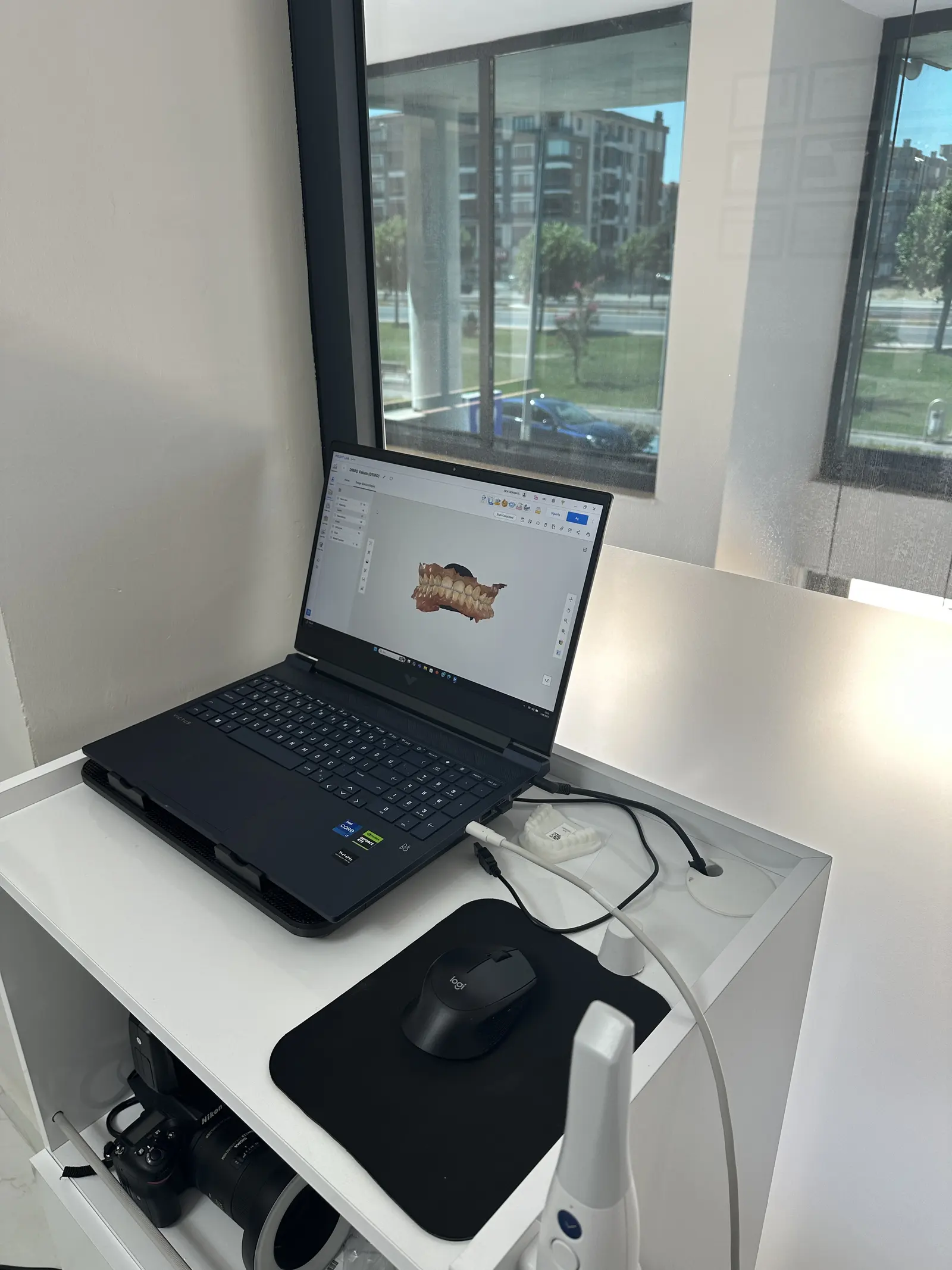 Von der Klinik bereitgestelltes Foto von Dent Adramys