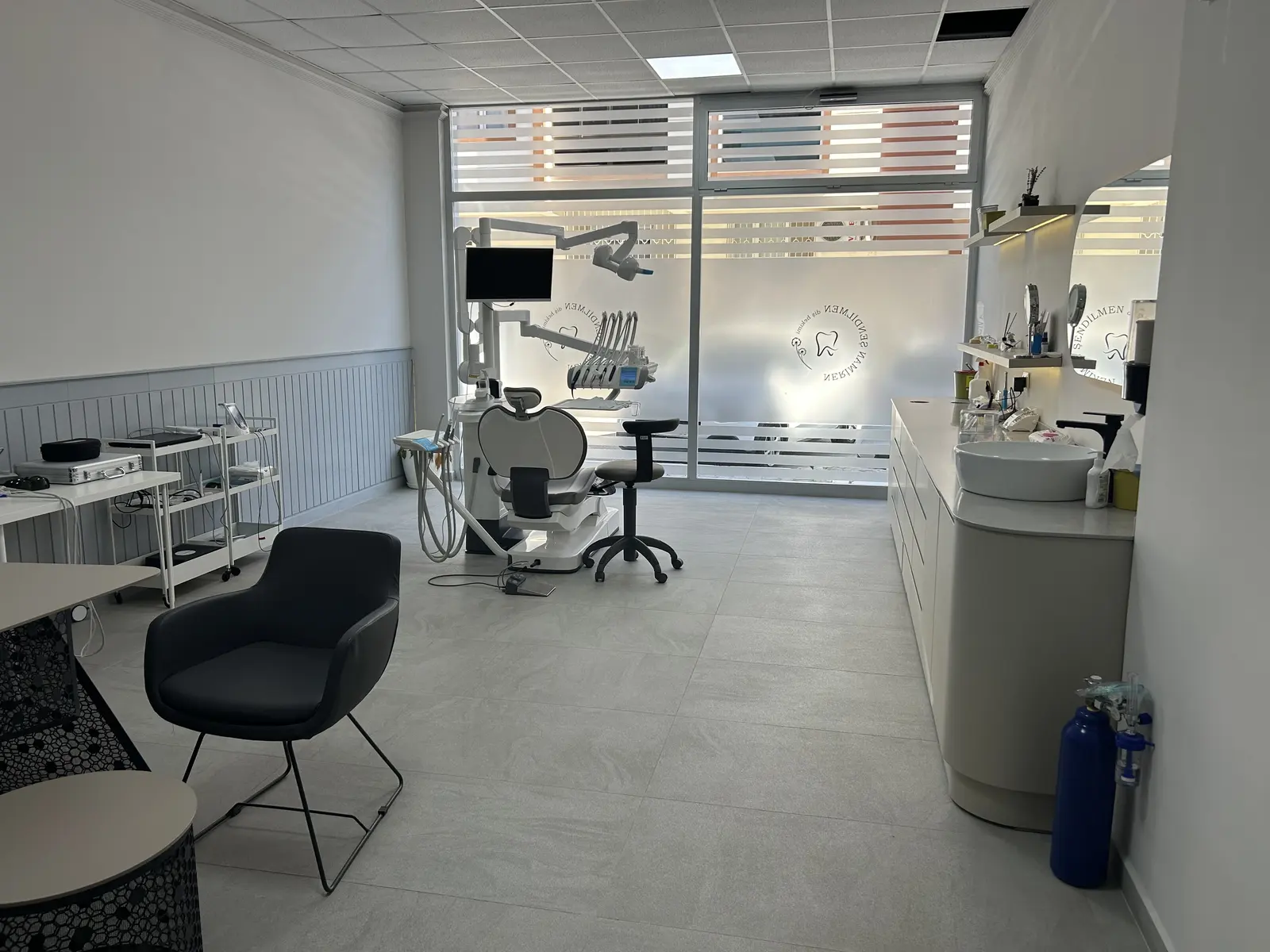 Von der Klinik bereitgestelltes Foto von Dr. Neriman Şendilmen