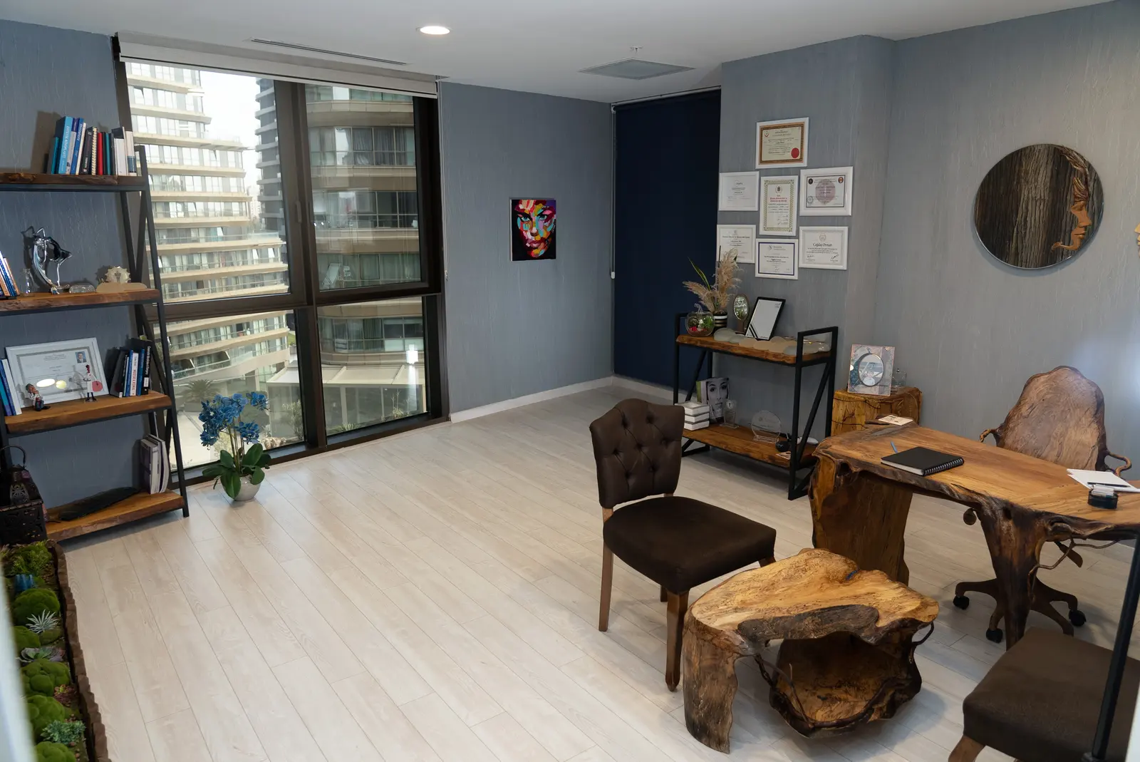 Clinic-provided photograph of Dr Çağdaş Orman