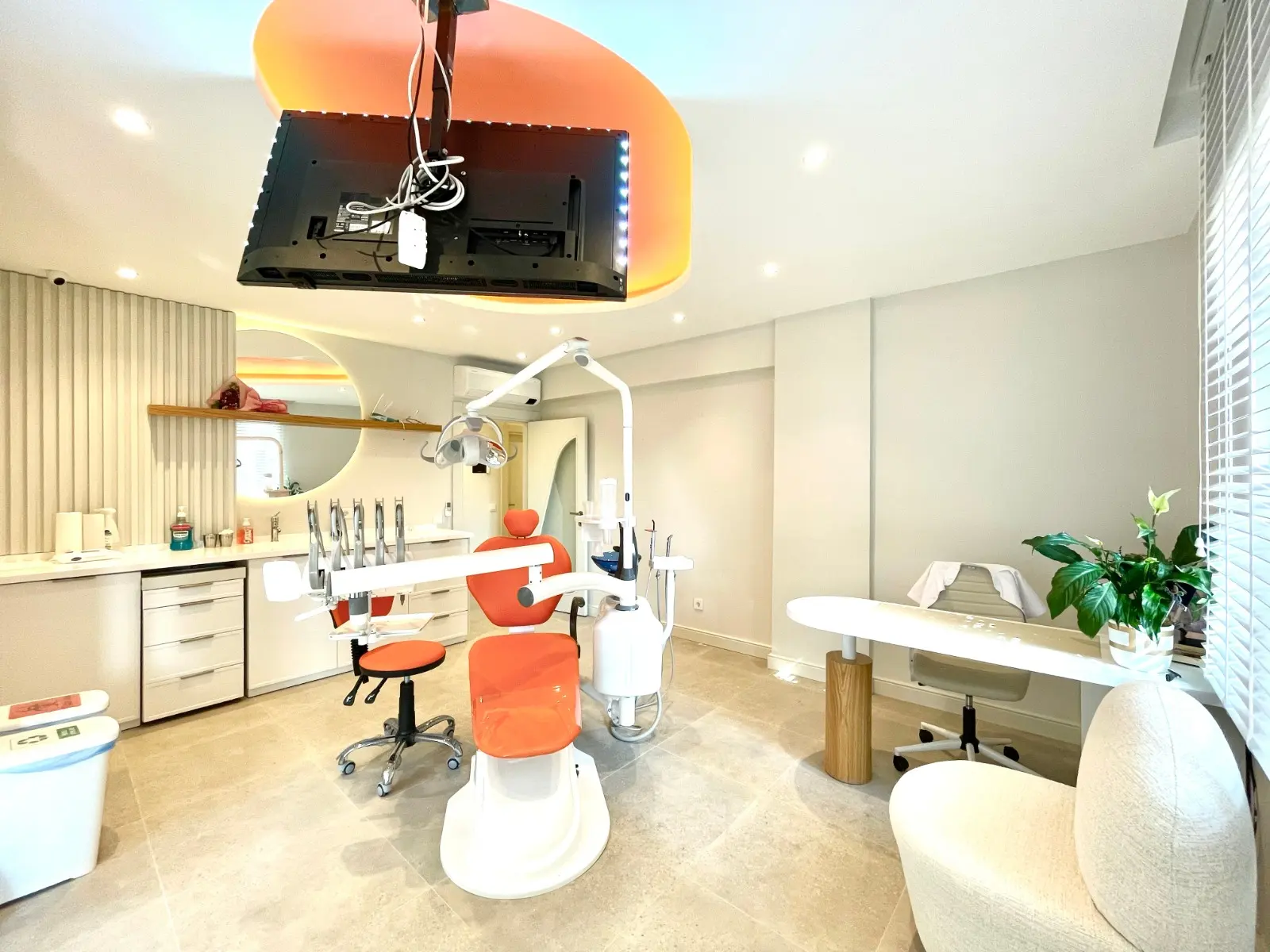 Von der Klinik bereitgestelltes Foto von Dr. Merve Aycan
