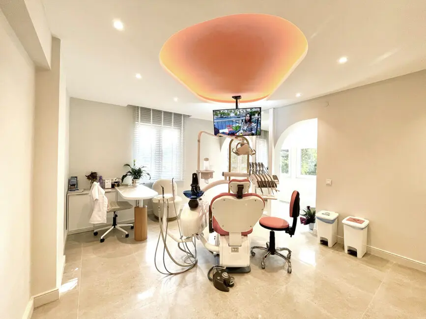 Von der Klinik bereitgestelltes Foto von Dr. Merve Aycan